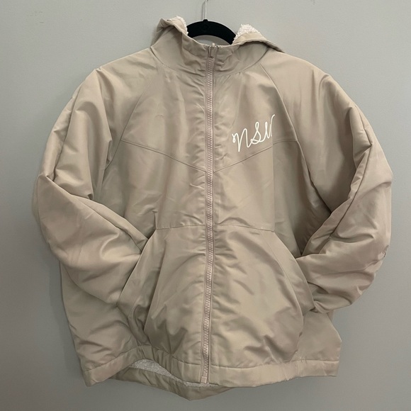 Nike Jackets & Blazers - Nike NSW Sportswear Reversible Women Hooded Jacket Sherpa